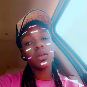 Meet your Posher, Donquel